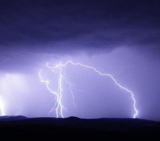 Temporali forti in arrivo, la Protezione civile innalza il livello di allerta da giallo ad arancione