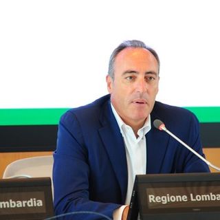 Le Rsa possono riaprire in sicurezza. Gallera: «Tamponi e test sierologici per i nuovi accessi»