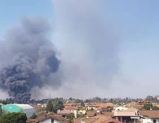 Gallarate: &quot;Avete rotto con le fake news, vi denunceremo&quot;. Incendio in ditta, ecco la verità