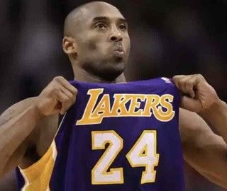FLASH. Il mondo sotto choc: tragico schianto in elicottero, muore Kobe Bryant