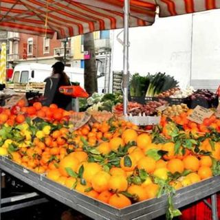Mortara, ecco il mercato con 20 banchi alimentari. Piccolo passo verso il ritorno alla normalità