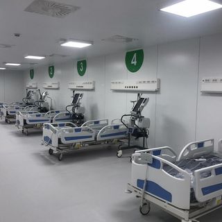 La Regione riapre gli ospedali in Fiera a Milano e Bergamo