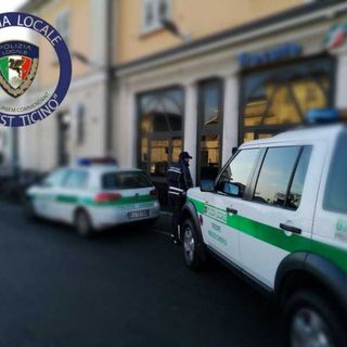 Trecate, controlli della Polizia Locale alla stazione ferroviaria