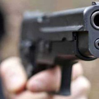 Albairate: spara ad altezza d’uomo nel bar, giovane finisce in carcere