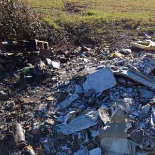 Traffico illecito di rifiuti: arresti e sequestri a Trezzano, Cuggiono e Cornaredo