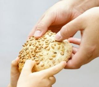 Coldiretti: 300mila poveri, in Lombardia, chiederanno del cibo per Natale