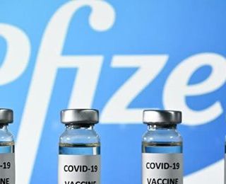 Vaccino anti Covid, in Lombardia si comincia con 304.955 dosi di quello Pfizer