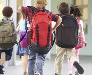 Scuola, Regione Lombardia ai Comuni: ‘Dal 7 gennaio rientro graduale al 50%”