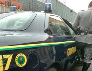 Coronavirus: Guardia di Finanza di Milano sequestra 122.000 mascherine