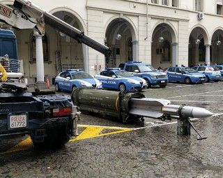 Oltrepo: sequestrate armi da guerra e un missile a militanti di estrema destra