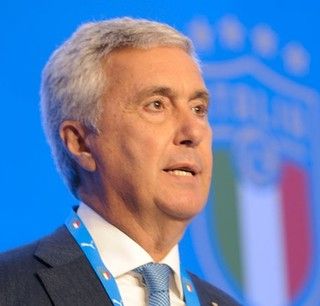Abolizione del vincolo sportivo. L'allarme della Lega Dilettanti. Il presidente Sibilia: &quot;L'esistenza del calcio dilettantistico è a rischio&quot;