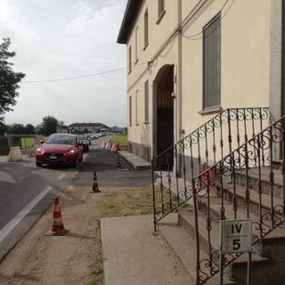 Basta un mini cantiere e la Statale (!) 526 da Robecco ad Abbiategrasso va in tilt