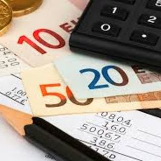 Bollette, Rc auto, telefoni: la &quot;stangata&quot; di settembre
