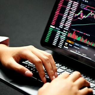 L'industria globale della gestione patrimoniale (AUM) deve trasformarsi per prosperare in un contesto macroeconomico in evoluzione
