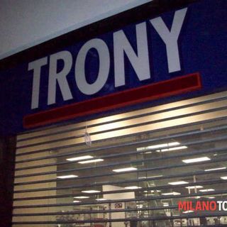 Trony, mobilità per 466 lavoratori. Ma c’è una speranza per 35 dei negozi rimasti
