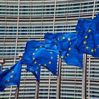 Meno della metà dei viaggiatori dell'UE conosce i diritti dei passeggeri dell'UE