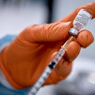 Vaccinazione anti Covid agli over 80, in Lombardia si parte il 18 febbraio