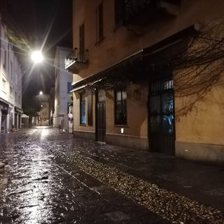 Le Regioni dicono &quot;no&quot; alla chiusura alle 18 di bar e ristoranti. E la bozza del decreto per stanotte resta una bozza