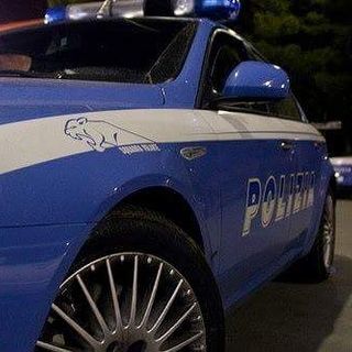 Vigevano: In preda ai fumi dell'alcool 17enne aggredisce due poliziotti, denunciato