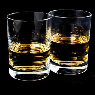Sempre più intenditori acquistano il rum online