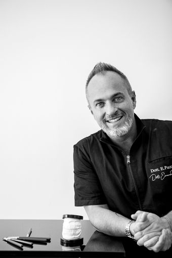 Donne e salute dentali: come prendersi cura del proprio sorriso  nelle diverse fasi della vita