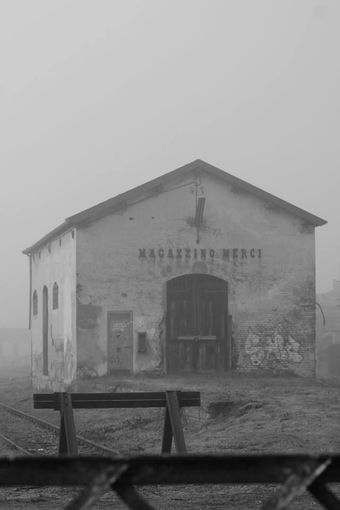 Garlasco: i fotoreporter Mauro Marone e Monica Zucchi catturano le immagini dei luoghi dimenticati di un paese e una Lomellina dei tempi che furono