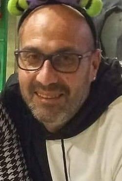 Corrado Cossetti aveva 47 anni