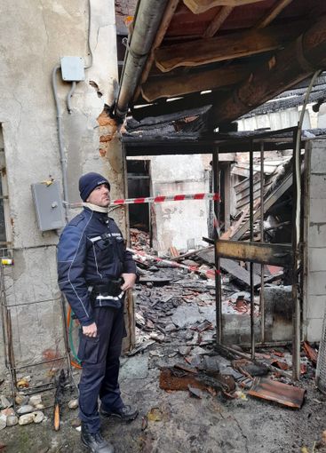 Cerano, ultim'ora: ritrovato cadavere carbonizzato. Potrebbe essere quello del signor Mario Bandi Cerano, ultim'ora: ritrovato cadavere carbonizzato. Potrebbe essere quello del signor Mario Bandi