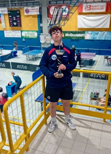 Tennistavolo: campionati regionali quarta categoria, fantastico Alessandro Peluso. A Cormano chiude secondo