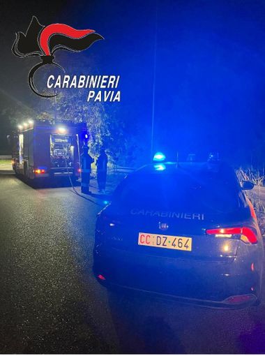 Landriano, perde il controllo della propria auto e finisce in un fosso Landriano, perde il controllo della propria auto e finisce in un fosso