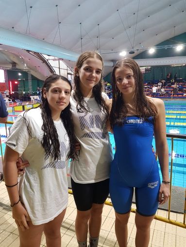 Nella foto: le 3 atlete dell’H2Sport finaliste al Meeting di Halloween