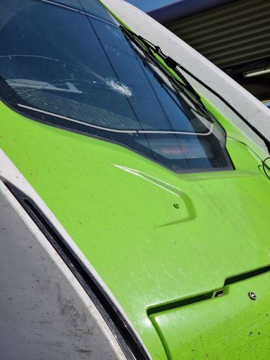 Il treno Caravaggio danneggiato nel pomeriggio di venerdì 12 aprile