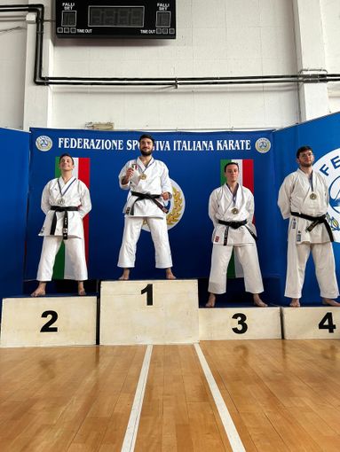 Karate: ai campionati italiani, pioggia di medaglie per Lorenzo Azzalin (Costanza Mortara)