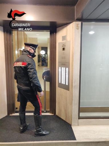 Milano: organizzano una festa in un B&B di lusso, sanzionati 14 giovani Milano: organizzano una festa in un B&B di lusso, sanzionati 14 giovani