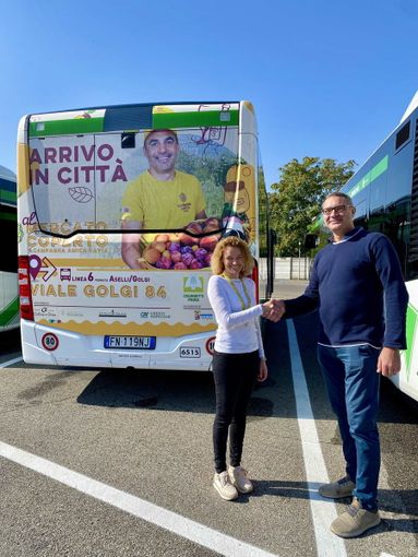 Pavia: Mercato Coperto, parte la campagna sugli autobus cittadini