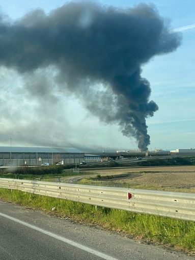 Incendio alla Kemi, l'azienda ringrazia i Vigili del fuoco e le forze dell'ordine intervenute