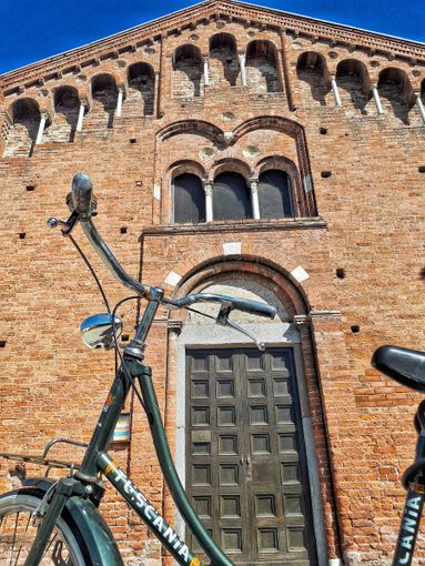 Pavese: cicloturistica sulla Via Francigena Pavese: cicloturistica sulla Via Francigena