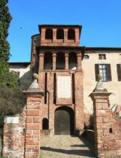 Pieve del Cairo: il castello Beccaria sotto i riflettori di “Uno Mattina in famiglia”