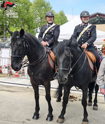 Varzi, Carabinieri a cavallo alla fiera