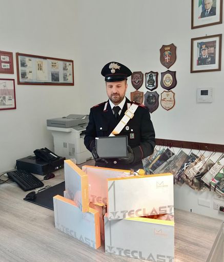Landriano: sorpreso a rubare 8 tablet in una logistica, arrestato magazziniere