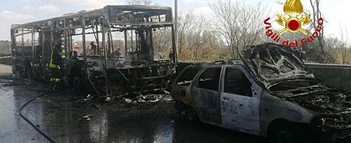 Incendiò il bus a Crema: 19 anni al responsabile del gesto, condanna definitiva Incendiò il bus a Crema: 19 anni al responsabile del gesto, condanna definitiva