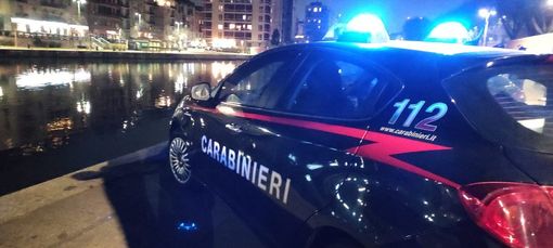 Milano: controlli dei Cc in zona movida, 5 denunce; un arresto per ragazza scippata in metro Milano: controlli dei Cc in zona movida, 5 denunce; un arresto per ragazza scippata in metro