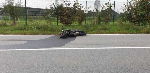 Magenta: diciottenne in moto si schianta in via Espinasse, è grave al Niguarda Magenta: diciottenne in moto si schianta in via Espinasse, è grave al Niguarda