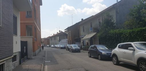 Lite tra due donne fuori da un bar di Abbiategrasso: 54enne finisce in ospedale