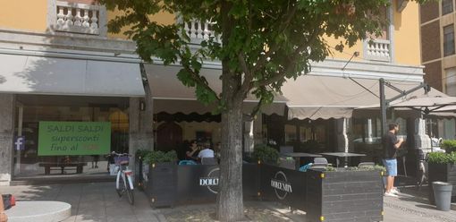 Magenta, rapina al Dolce Vita di piazza Liberazione armato di pistola: arrestato dai Carabinieri grazie alla collaborazione dei cittadini