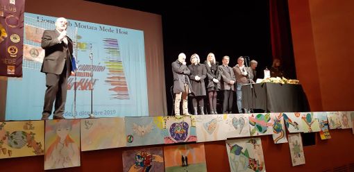 Un Poster per la Pace a Mede Un Poster per la Pace a Mede