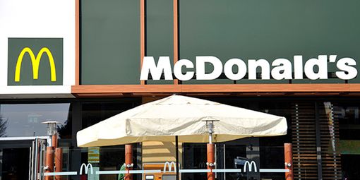 McDonald’s assume 160 persone a Milano: via alle selezioni online McDonald’s assume 160 persone a Milano: via alle selezioni online