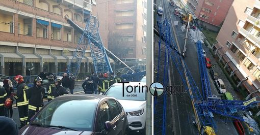 - (VIDEO) - Tragedia a Torino: crolla la gru di un cantiere, vittime e feriti. Tre persone sotto la struttura