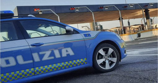 Saronno-Como: tre ragazzini attraversano a piedi l’autostrada A9 Saronno-Como: tre ragazzini attraversano a piedi l’autostrada A9