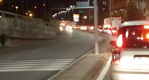 Manutenzioni e asfaltature notturne sull'A8: chiude sulla Diramazione Gallarate-Gattico il tratto tra Besnate e Sesto Calende in direzione A26